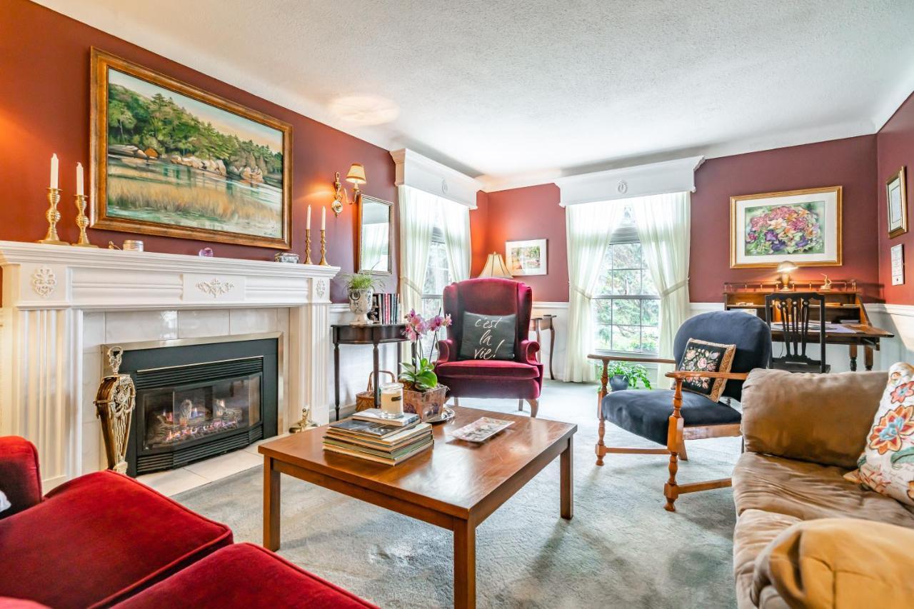 Abacot Hall Bed & Breakfast Niagara-on-the-Lake Exterior foto